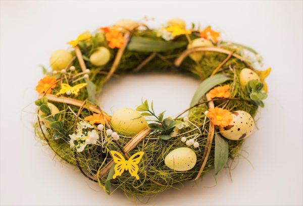 Green Orange Easter Spring Wreath